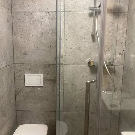 アパート Loft-lux イェレニャ・グーラ